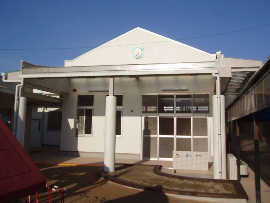 愛媛大学(持田)附属幼稚園園舎新営その他工事<br>2013年3月