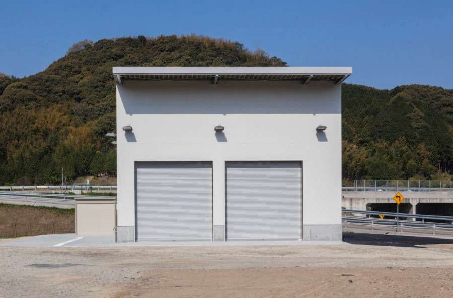 平成25年度　雪氷機械車庫棟新築工事<br>2014年4月